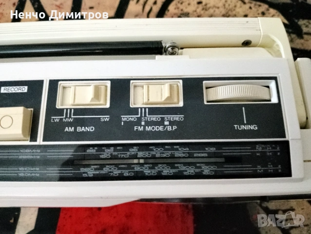 Радио касетофон Panasonic FM15, снимка 3 - Радиокасетофони, транзистори - 53689193