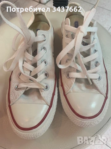 Бели кецове Converse 