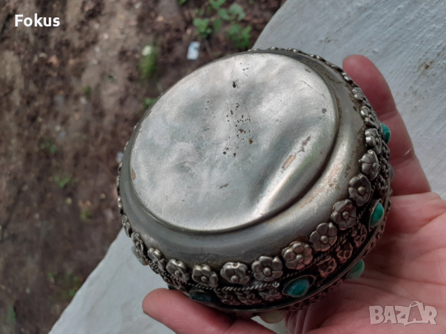 Страхотна метална кутия за бижута камъни, снимка 3 - Антикварни и старинни предмети - 53478050