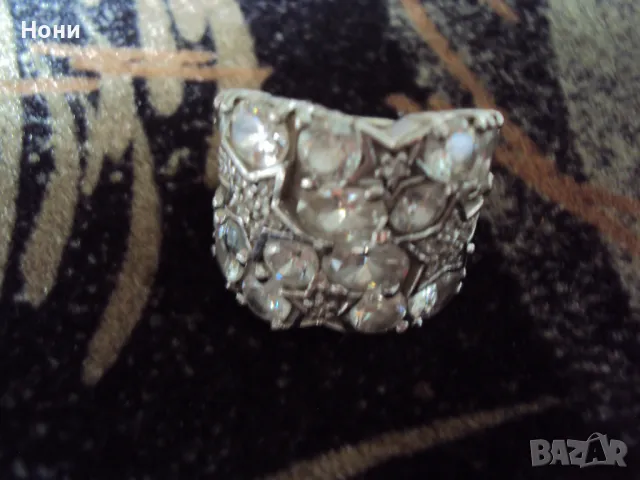 Сребърен пръстен с камъни номер 49 