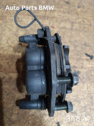 Спирачен апарат SUZUKI Bandit преден спирачен апарат Сузуки Бандит  GSF 400 Bandit, снимка 3 - Части - 52714737