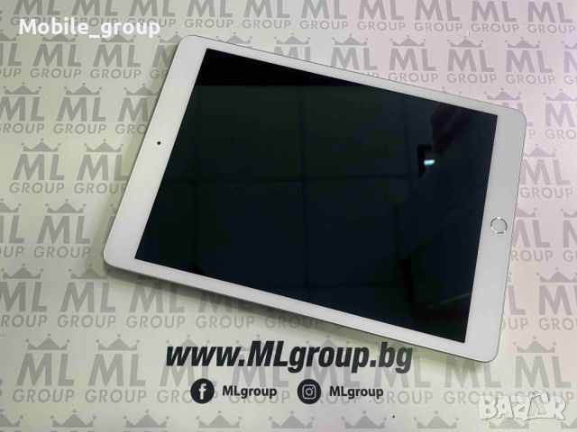 #iPad 8th Gen 128GB White Wi-Fi, втора употреба., снимка 1 - Таблети - 46125494