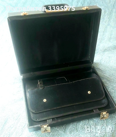 Винтидж дипломат с ключ от соци период, снимка 4 - Други ценни предмети - 54004267