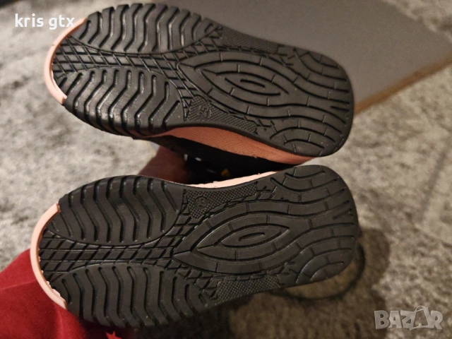 Чисто нови детски боти PONKI от естествена кожа черно и розово – №25, снимка 7 - Детски боти и ботуши - 53484827