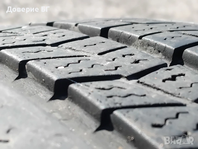 Гуми 215 75 16 C Ц за бус Tracmax 2 броя - нов внос. Не са нови!