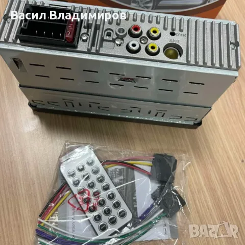 3076 - 4.1inch Мобилен стерео MP5 Player с камера за задно виждане, снимка 8 - Аксесоари и консумативи - 48120100