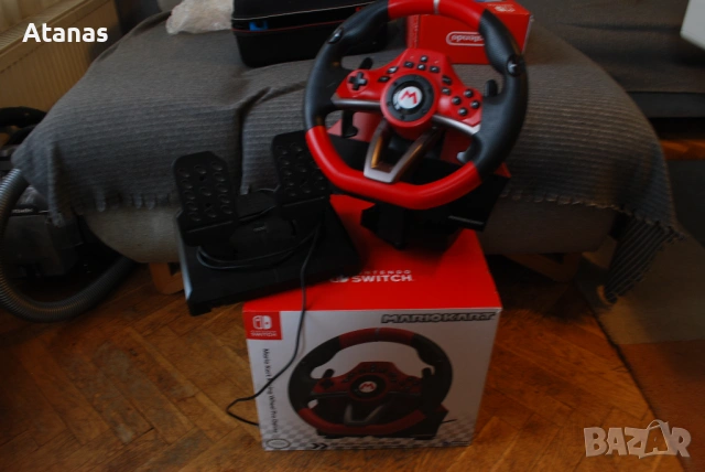 Nintendo Swich oled нинтендо + racing wheel pro deluxe super mario kart с няколко игри и кейс, снимка 7 - Nintendo конзоли - 53590437