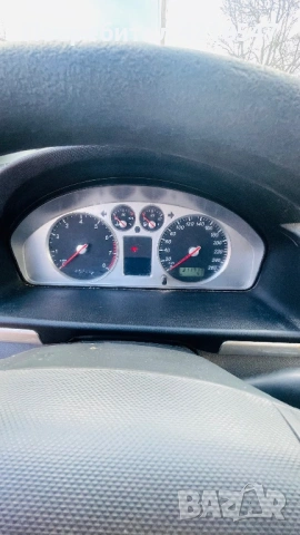 Ford Galaxy 2.8 V6 Газ/Бензин 205 к.с. – Поддържан, Всички документи налични, снимка 10 - Автомобили и джипове - 54174016