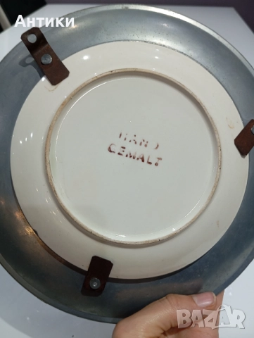 Колекционерска чиния за стена маркирана, снимка 7 - Чинии - 52563905