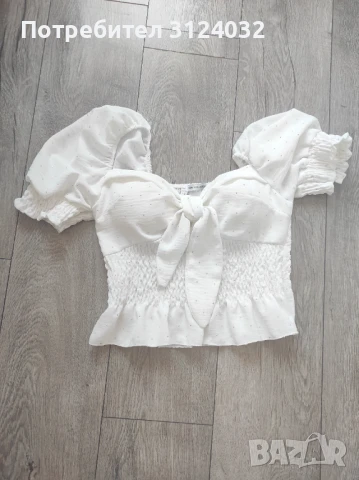 Продавам блузка с камъни