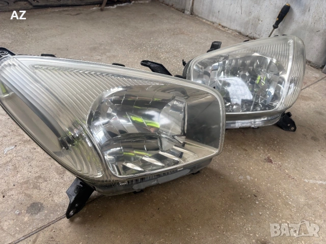 Фарове Toyota rav4 оригинални Тойота рав4