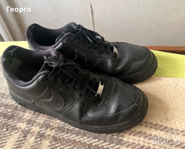 Nike Air Force 1 EU 43 – оригинални – цена съобразена, снимка 2 - Спортни обувки - 53758847