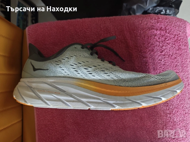 Мъжки маратонки Hoka Clifton 8 Trainers UK Size 12.5 EU 47 сиви grey, снимка 6 - Маратонки - 52004439