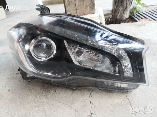 Фар Suzuki SX4 S-Cross FULL LED десен Оригинален, снимка 2 - Части - 46656886