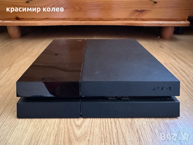 конзола "Playstation 4"