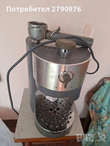 продавам качествана кафе машина кенуд
