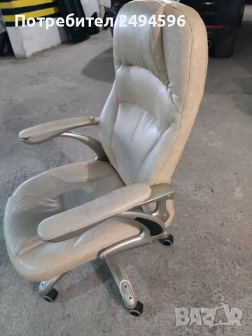 Продавам Ергономичен офис стол, снимка 2 - Столове - 53690412