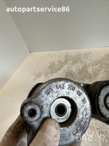 Обтегач на ремък за Jeep Grand Cherokee 3.0 CRD (2007) A6422000070, снимка 3 - Части - 53522872
