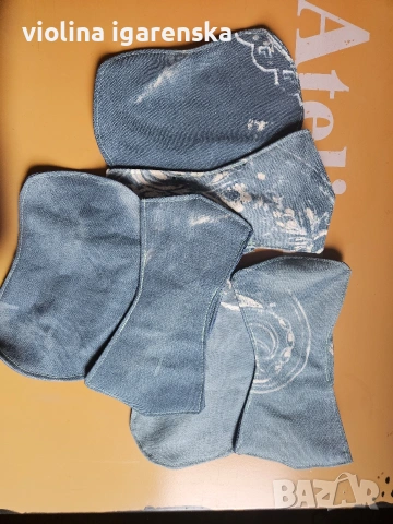 Седла за кокошки .