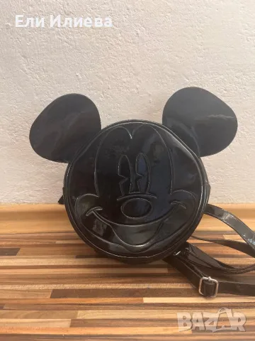 Дамска раничка Disney Mickey Mouse, снимка 1 - Чанти - 49301887