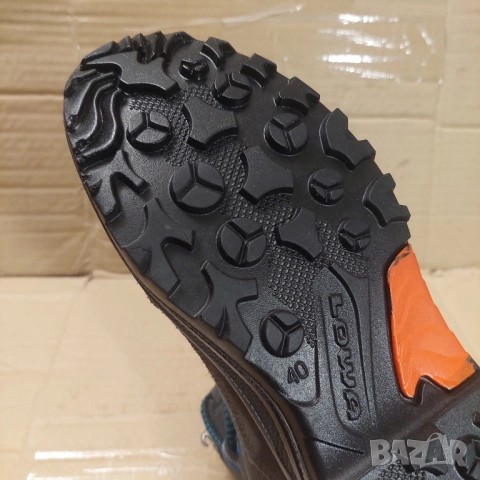 детски туристически обувки Lowa - Approach GTX MID Junior номер 39,5-40 водоустойчиви , снимка 8 - Детски обувки - 52436916