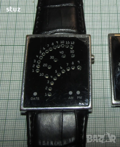 Ръчен бинарен/матричен LED часовник, снимка 3 - Антикварни и старинни предмети - 54057726