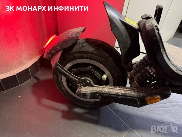 Електрическа тротинетка Lamborghini ALEXT/+зарядно/липсва копче за гъзта, снимка 10 - Друга електроника - 53700184