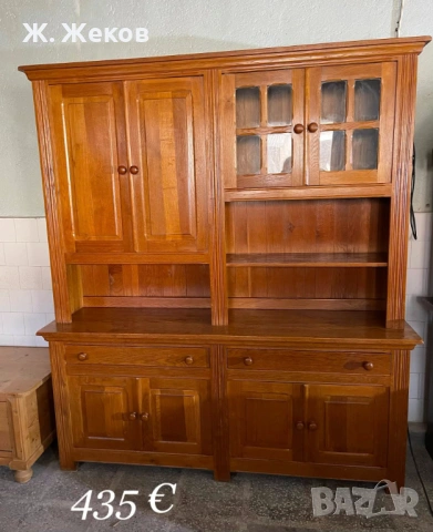 Красив масивен дървен шкаф / витрина за кухня или трапезария, снимка 2 - Бюфети - 53799502