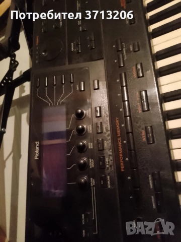 клавир Роланд G800, снимка 3 - Ударни инструменти - 52354662