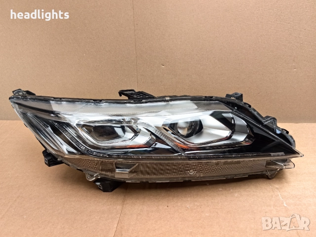 Фар за Mitsubishi Eclipse Cross / Митсубиши Еклипс Крос