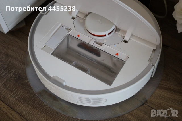 Продавам робот прахосмукачка Xiaomi Roborock S5, снимка 3 - Прахосмукачки - 54016680