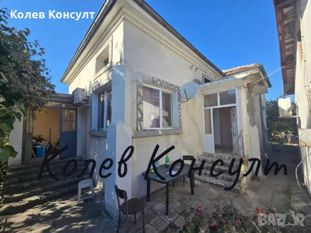 Продавам къща в гр.Свиленград , снимка 1 - Къщи - 47700692