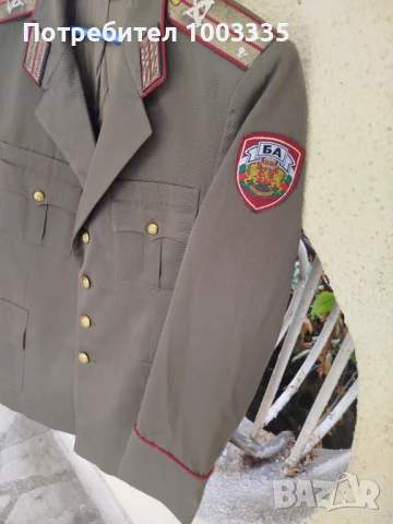 Военна униформа -куртка , снимка 4 - Антикварни и старинни предмети - 51250005
