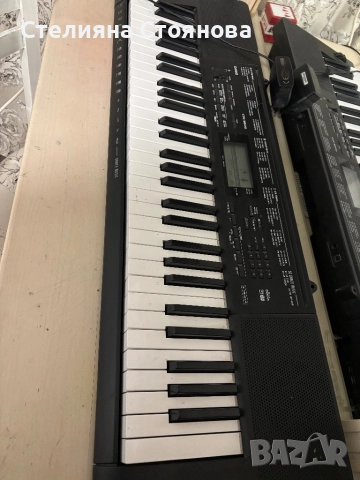 Продава се, снимка 3 - Синтезатори - 52776564