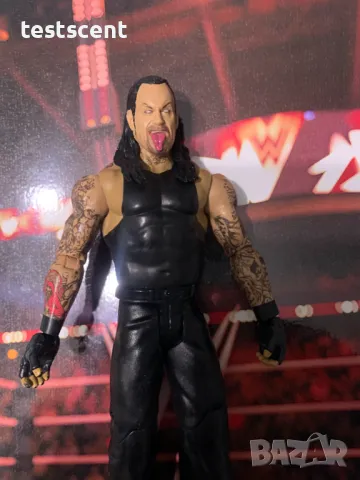 Екшън фигура WWE The Undertaker Гробаря Mattel basic играчка action figure, снимка 4 - Колекции - 48503015