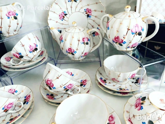 Чаен сервиз с розички и златна мрежа, ЛФЗ СССР Ленинградски порцеланов завод (ЛФЗ), снимка 6 - Сервизи - 53084260