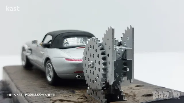 KAST-Models Умален модел на BMW Z8 "James Bond" Special-E 1/43, снимка 3 - Колекции - 47399038