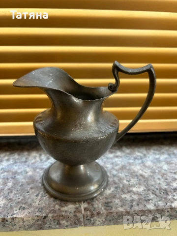 Сосиера от калай , каничка за мляко или сос вместимост 110мл