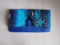Дамска чанта тип клъч, змийски принт, турско синьо, снимка 1