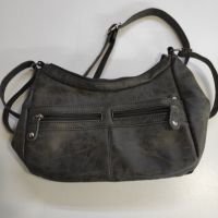 Маркова дамска чанта от естествена кожа , снимка 5 - Чанти - 45149084