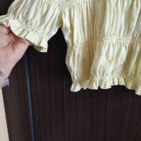 кокетна ластична къса блузка Daphnea Paris L-XL, снимка 3 - Тениски - 45253246