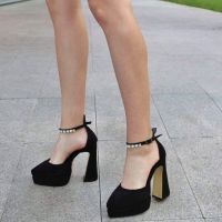 🔝Черни велурени дамски обувки на висок ток🔝, снимка 2 - Дамски обувки на ток - 45464192
