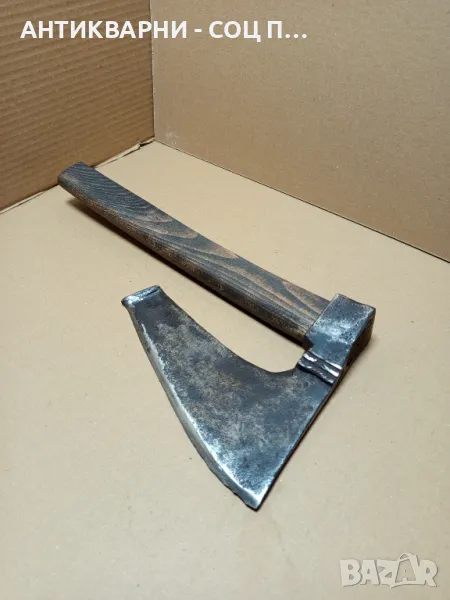 Соц Стар Дърводелски Инструмент Сечиво Голяма Брадва Кривица., снимка 1
