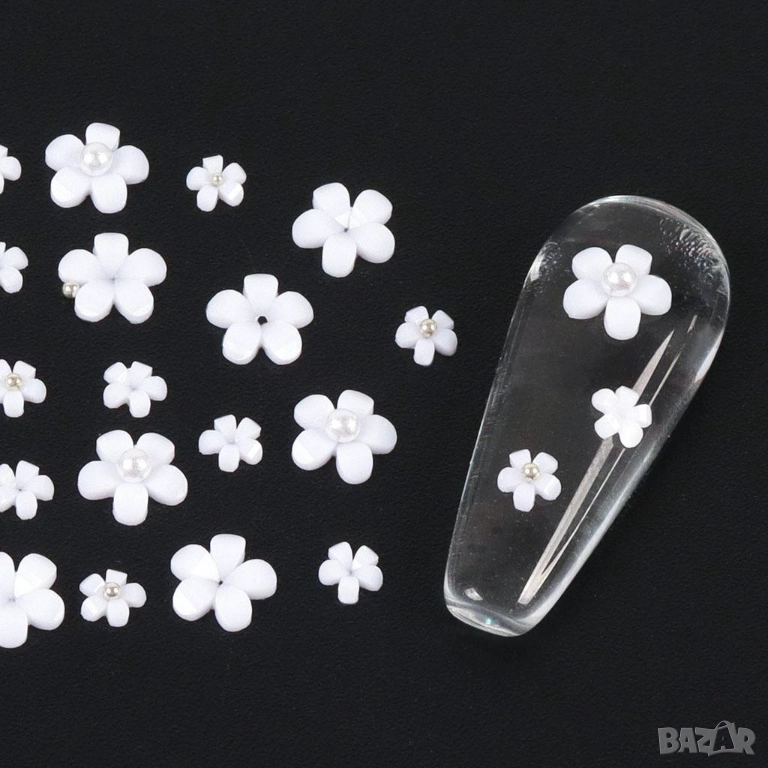РАЗПРОДАЖБА - Бели цветя за нокти - различни размери, снимка 1