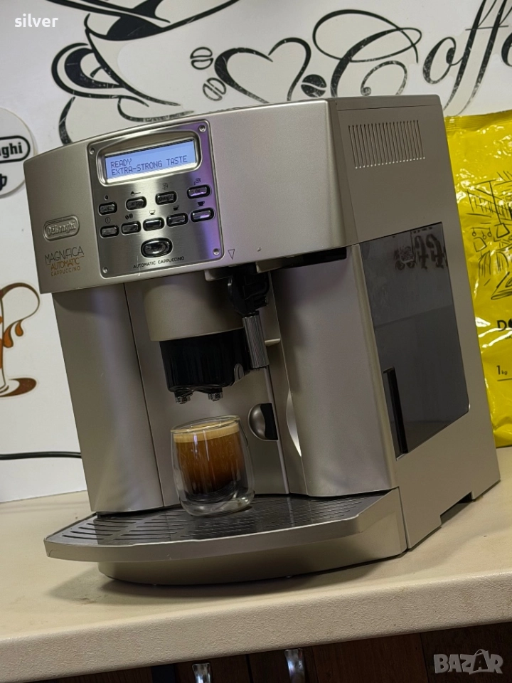 Кафемашина кафе автомат delonghi automatic с гаранция, снимка 1