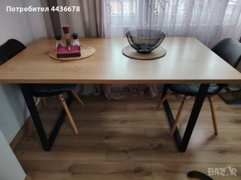 Трапезна маса, снимка 1
