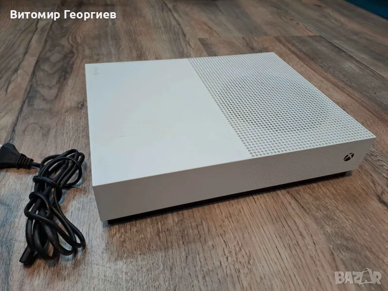 Конзола Xbox One S All Digital Edition 1TB, снимка 1