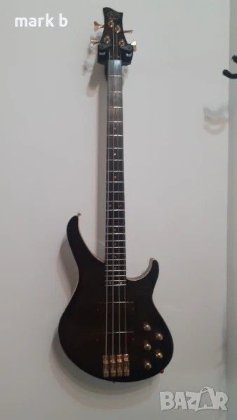 Бас китара  J&D, снимка 1