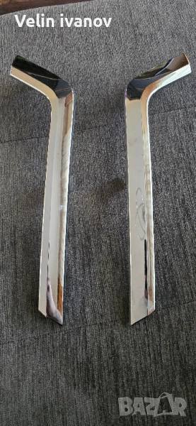 лайсни в предна решетка за тойота хайлукс, снимка 1