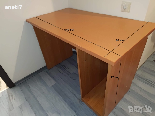 Стол от естествена черна кожа. В отлично състояние. 1бр-90€, 10бр-800€, снимка 5 - Столове за офис - 52614498